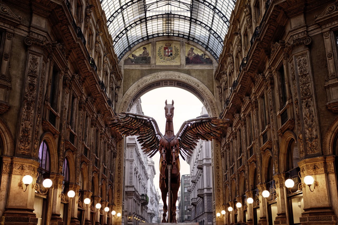 milan-pegasus-gallery-statue-37079.jpg